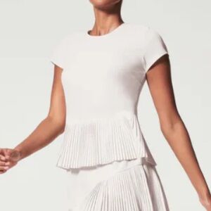 Spanx Yes Pleats Tee Shirt Light Cloudy Grey